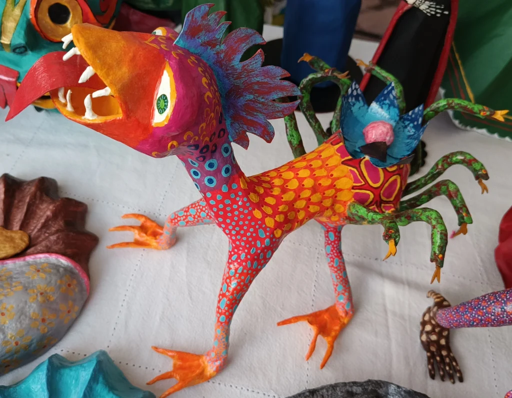 Alebrije Jacinta colores vibrantes